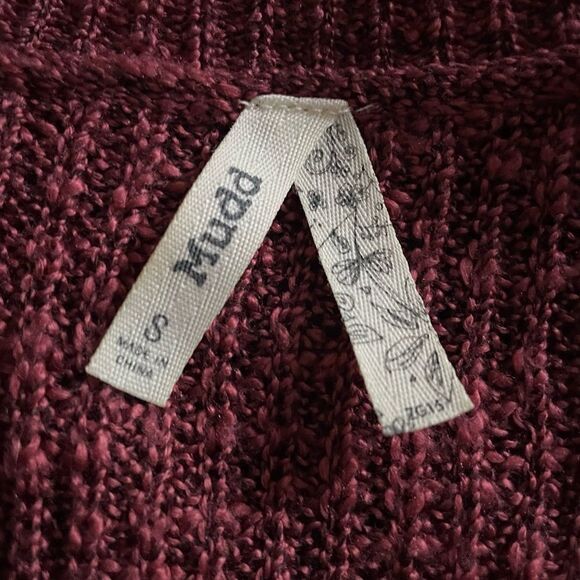 Women's oversized burgundy cardigan. Size small - Picture 5 of 7